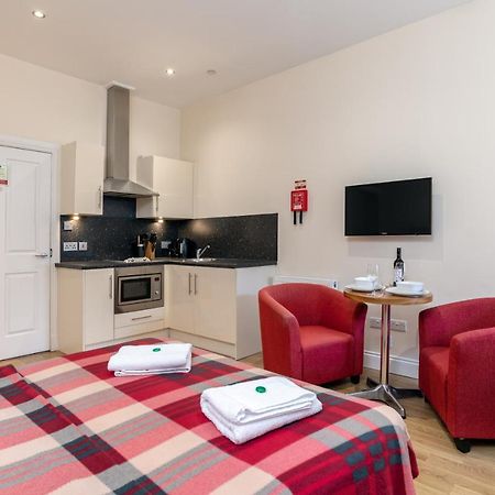 Victoria Court Suites - Aberdeen Eksteriør bilde