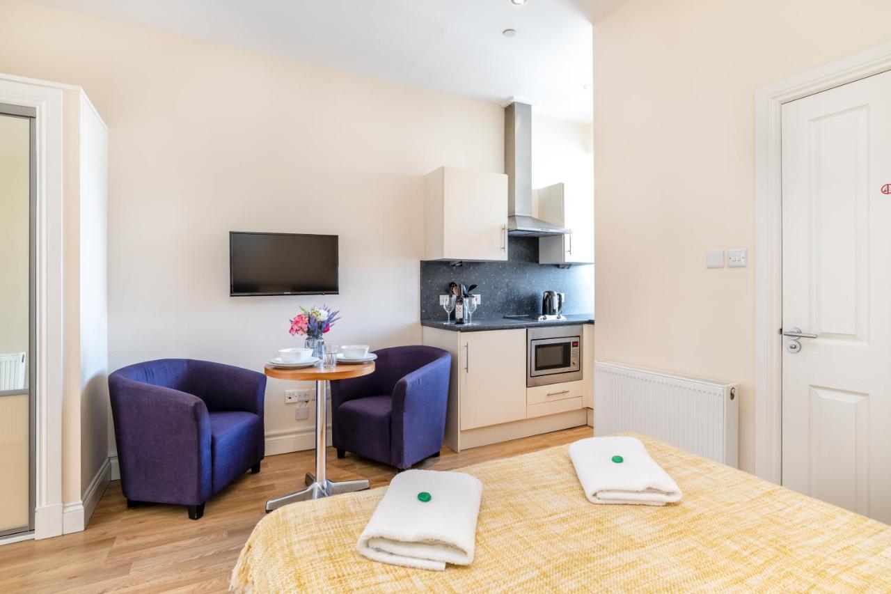 Victoria Court Suites - Aberdeen Eksteriør bilde