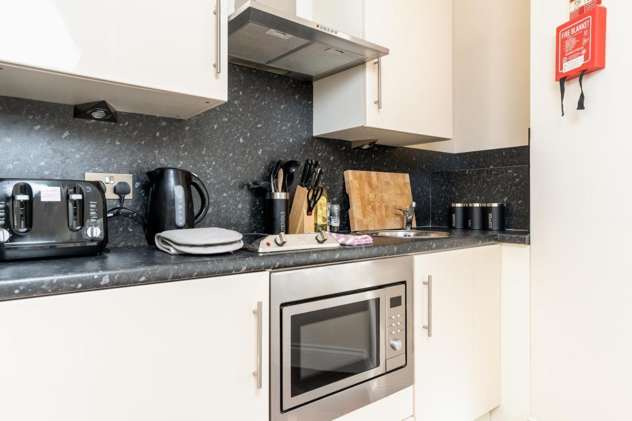 Victoria Court Suites - Aberdeen Eksteriør bilde