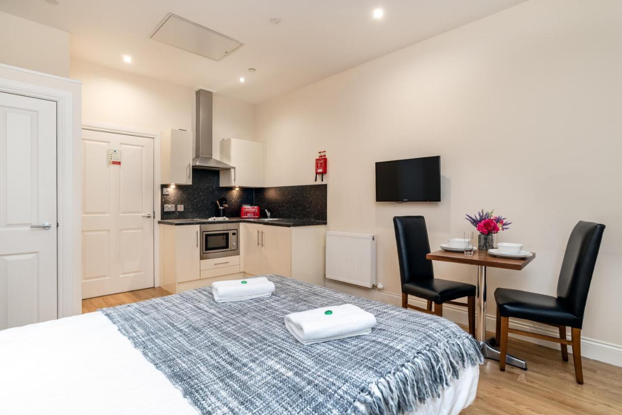 Victoria Court Suites - Aberdeen Eksteriør bilde