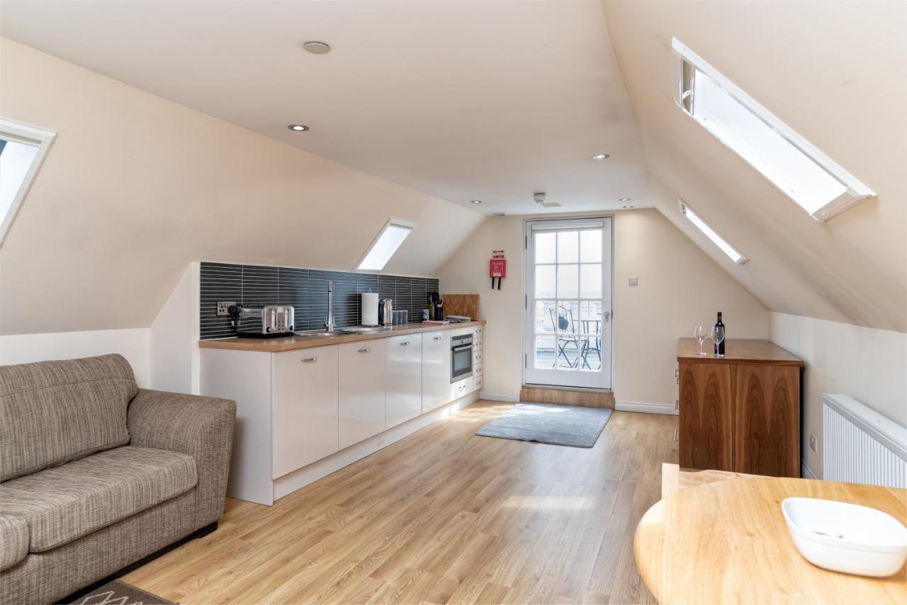 Victoria Court Suites - Aberdeen Eksteriør bilde